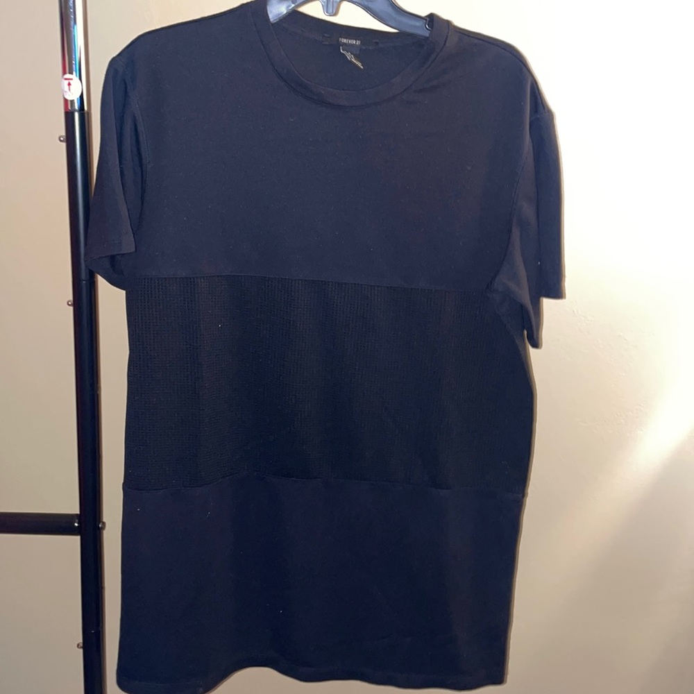 Forever 21 Stylish mixed mesh t shirt S